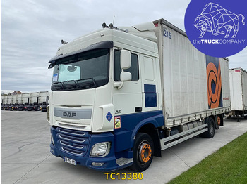Φορτηγό μουσαμάς DAF XF 105 460