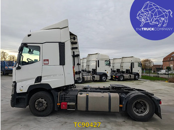 Τράκτορας Renault T 440: φωτογραφία 2 Τράκτορας Renault T 440: φωτογραφία 2