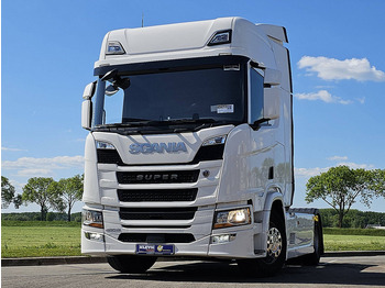 Τράκτορας SCANIA R 460