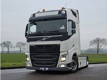 Τράκτορας VOLVO FH 460