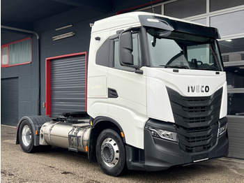 Τράκτορας IVECO Stralis 440