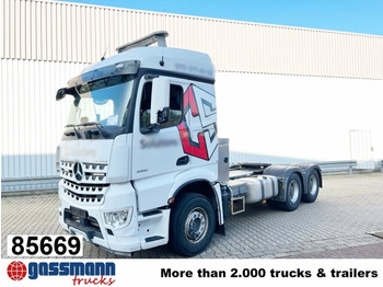 Τράκτορας MERCEDES-BENZ Arocs 3351