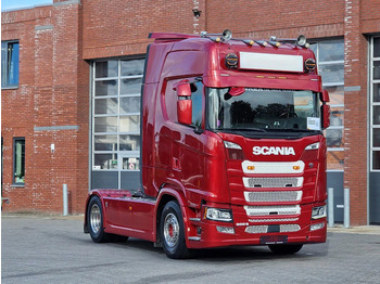 Τράκτορας SCANIA S 500