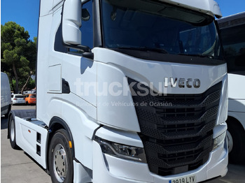 Τράκτορας IVECO S-WAY