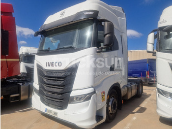 Τράκτορας IVECO S-WAY