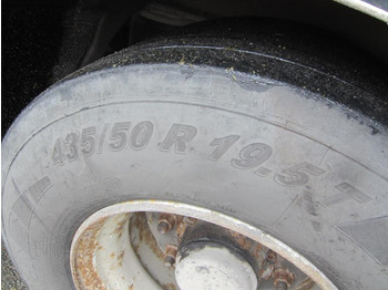 Επικαθήμενο κουρτίνα Fruehauf: φωτογραφία 5 Επικαθήμενο κουρτίνα Fruehauf: φωτογραφία 5