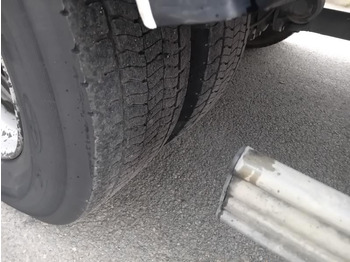 Φορτηγό κόφα Renault D16: φωτογραφία 4 Φορτηγό κόφα Renault D16: φωτογραφία 4