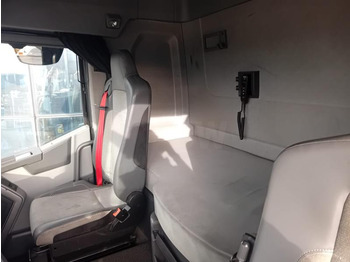 Τράκτορας Renault Gamme T 460: φωτογραφία 4 Τράκτορας Renault Gamme T 460: φωτογραφία 4