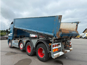 Φορτηγό ανατρεπόμενο Volvo FM 500 8x4 Pushertridem 3 Way Tipper / Kipper: φωτογραφία 4 Φορτηγό ανατρεπόμενο Volvo FM 500 8x4 Pushertridem 3 Way Tipper / Kipper: φωτογραφία 4