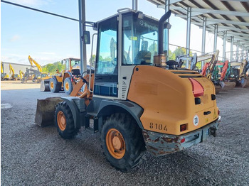 Ελαστιχοφόρος φορτωτής LIEBHERR L 506