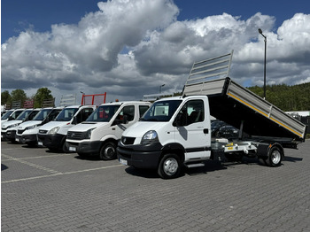 Όχημα με ανατρεπομενη καροτσα RENAULT Mascott