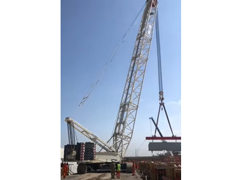 Ερπυστριοφόρος γερανός DEMAG CC-series
