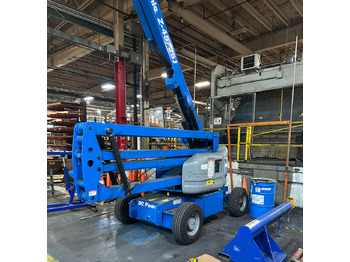 Τηλεσκοπικός μπροστινός φορτωτής GENIE Z45/25