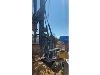 Πασσαλοπήκτης LIEBHERR
