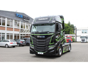 Τράκτορας IVECO S-WAY