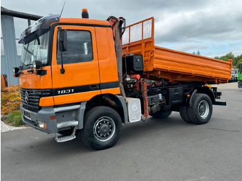 Φορτηγό ανατρεπόμενο MERCEDES-BENZ Actros 1831