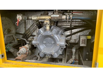 Όχημα αποπάγωσης αεροσκαφών FMC Deicer SMD 2000: φωτογραφία 3 Όχημα αποπάγωσης αεροσκαφών FMC Deicer SMD 2000: φωτογραφία 3