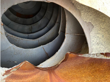 Μίσθωση MERCEDES-BENZ Arocs 3240 B 8x4 Betonmischer Deutsch Top AP Achsen MERCEDES-BENZ Arocs 3240 B 8x4 Betonmischer Deutsch Top AP Achsen: φωτογραφία 4