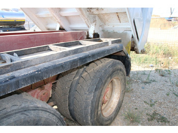 Φορτηγό ανατρεπόμενο IVECO euro tracker MP41E44W: φωτογραφία 4