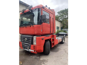 Τράκτορας RENAULT Magnum 480: φωτογραφία 4