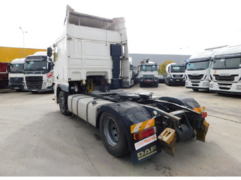 Τράκτορας Daf Xf 105460: φωτογραφία 4