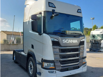 Τράκτορας SCANIA R 460