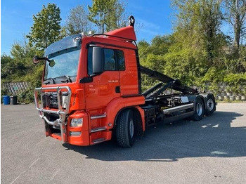 Φορτηγό φόρτωσης γάντζου MAN TGS 26.480