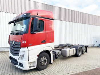 Φορτηγό σασί MERCEDES-BENZ Actros 2545