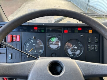 Φορτηγό σασί Mercedes-Benz SK II 25/2634 K 6x4 SK II 25/2634 K 6x4: φωτογραφία 4