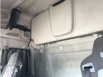 Τράκτορας Stralis AS440S45 T/P 4x2 ONLY FOR SPAREPARTS!!! Stralis AS440S45 T/P 4x2 ActiveSpace: φωτογραφία 3