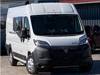 Αυτοκινούμενο βαν SUNLIGHT Cliff Camper Van