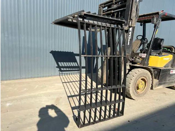 Καμπίνα και εσωτερικό CATERPILLAR