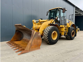 Ελαστιχοφόρος φορτωτής CATERPILLAR 950H