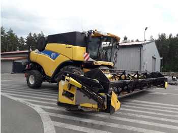 Θεριζοαλωνιστική μηχανή NEW HOLLAND CR9080