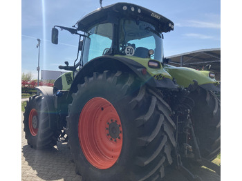 Τρακτέρ CLAAS Axion 830