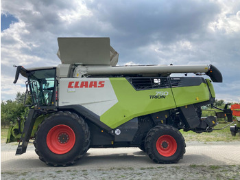Θεριζοαλωνιστική μηχανή CLAAS Trion 750: φωτογραφία 2 Θεριζοαλωνιστική μηχανή CLAAS Trion 750: φωτογραφία 2