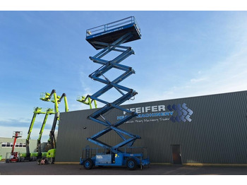 Ψαλιδωτό ανυψωτικό Holland Lift Megastar G300DL30/S Diesel, 4x4x4 Drive, 33.5m Wor: φωτογραφία 2 Ψαλιδωτό ανυψωτικό Holland Lift Megastar G300DL30/S Diesel, 4x4x4 Drive, 33.5m Wor: φωτογραφία 2