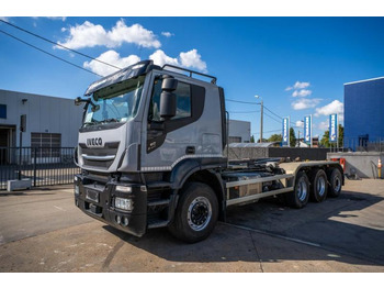 Φορτηγό φόρτωσης γάντζου IVECO X-WAY
