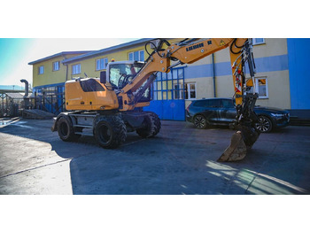 Τροχοφόρος εκσκαφέας LIEBHERR A 910