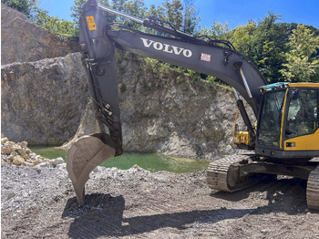Ερπυστριοφόρος εκσκαφέας VOLVO EC220D: φωτογραφία 2