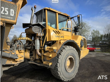 Ανατρεπόμενο όχημα VOLVO A 25 D Dumper: φωτογραφία 4