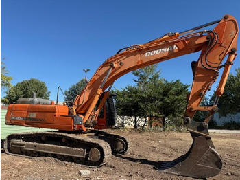 Ερπυστριοφόρος εκσκαφέας DOOSAN DX420