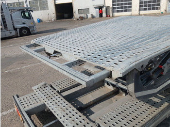 Φορτηγό αυτοκινητάμαξα Mercedes-Benz Atego 1530 mit Anhänger für 7 PKW: φωτογραφία 4