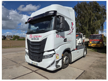 Τράκτορας IVECO S-WAY