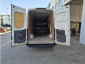 Επιβατικό βαν IVECO Daily 35S14V: φωτογραφία 5 Επιβατικό βαν IVECO Daily 35S14V: φωτογραφία 5