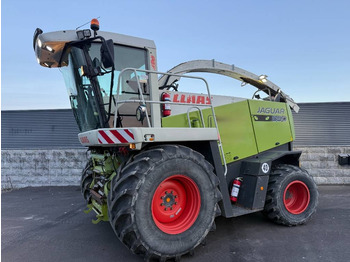 Ενσιρωτική μηχανή CLAAS Jaguar 850