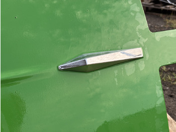 Καπό JOHN DEERE