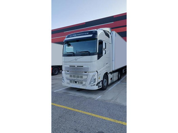 Τράκτορας VOLVO FH 500
