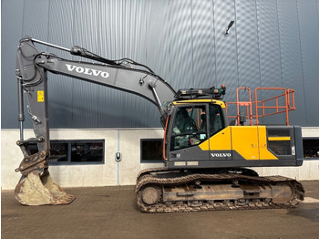 Ερπυστριοφόρος εκσκαφέας VOLVO EC220EL