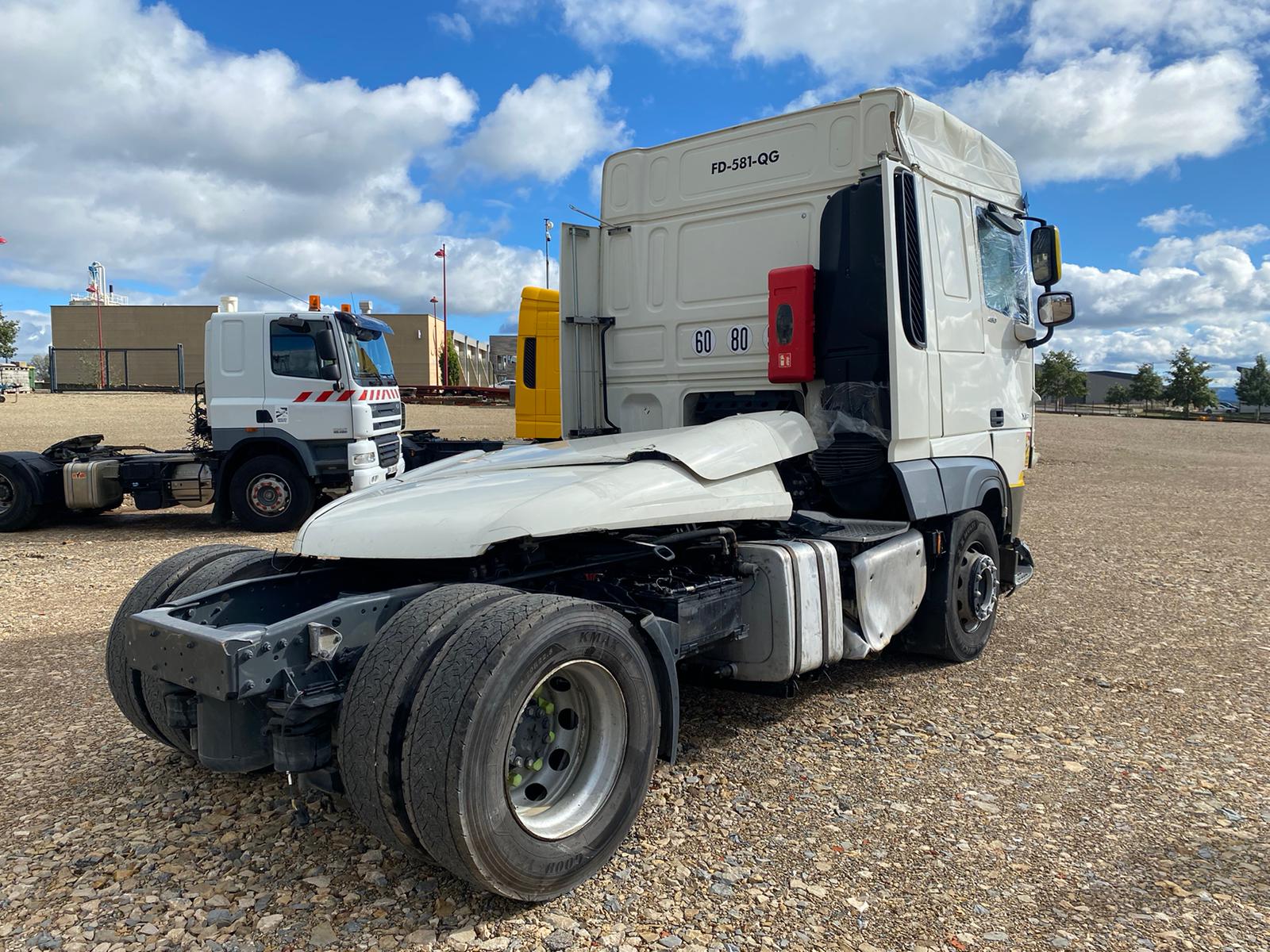 Τράκτορας DAF XF480: φωτογραφία 3 Τράκτορας DAF XF480: φωτογραφία 3